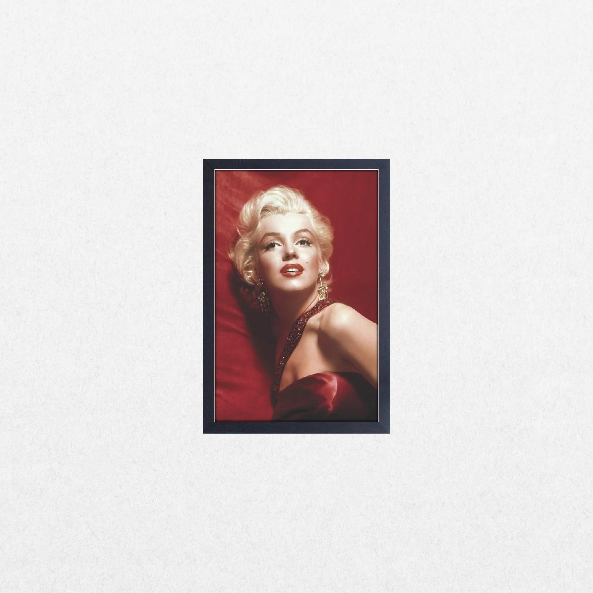 Marilyn Monroe - Red Dress